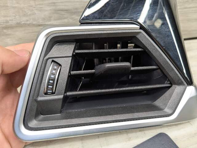 19-24 OEM BMW G20 G22 G23 G26 G80 G82 G83 M3 Left Driver Air AC Vent Dash Grille