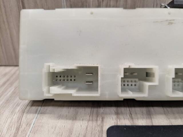 OEM BMW G05 G07 X5 X7 Trunk Tailgate Decklid Function Control Module