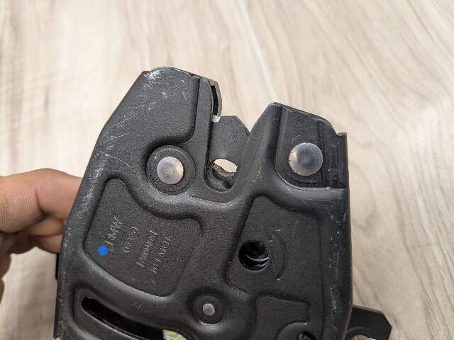 19-25 OEM BMW G05 G07 X5 X7 Tailgate Left Side Lower Latch Lock Actuator