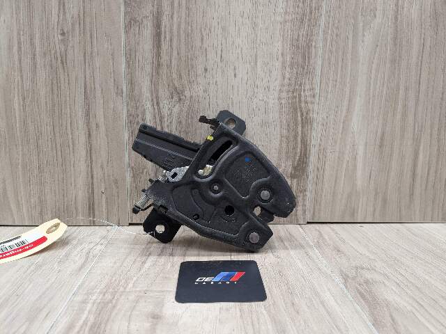 19-25 OEM BMW G05 G07 X5 X7 Tailgate Left Side Lower Latch Lock Actuator