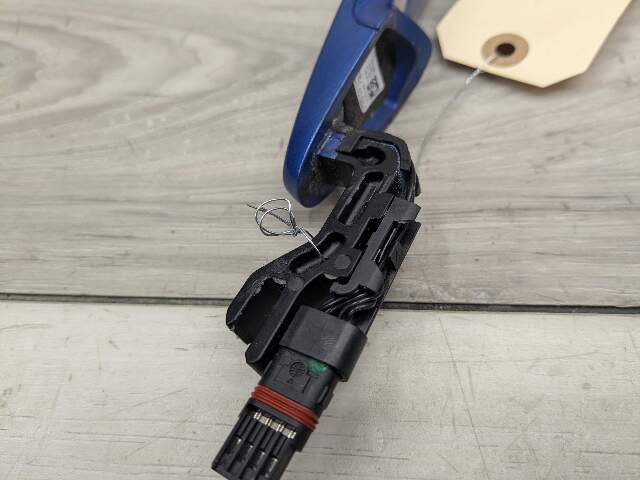 12-18 OEM BMW F23 F30 F36 F32 COMFORT ACCESS Front Left Driver Door Handle Blue