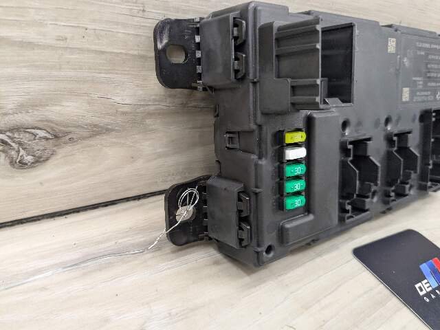 12-18 OEM BMW F23 F30 F82 REM Rear Body Control Unit Electronic Module BCM Box