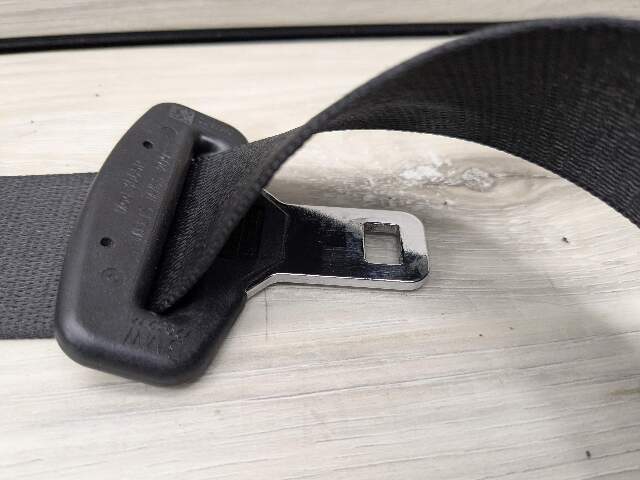 16-20 OEM BMW F23 M235 M240 Front Right Passenger Side Seatbelt Retractor Black