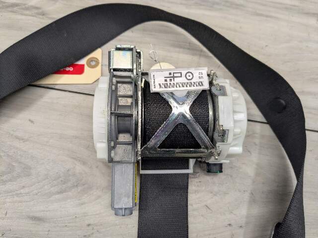 16-20 OEM BMW F23 M235 M240 Front Right Passenger Side Seatbelt Retractor Black
