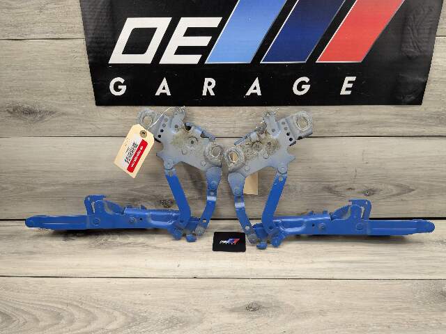 OEM BMW F22 F23 F30 F32 F36 F80 M3 M4 Left Right Hood Hinge Support Bracket SET