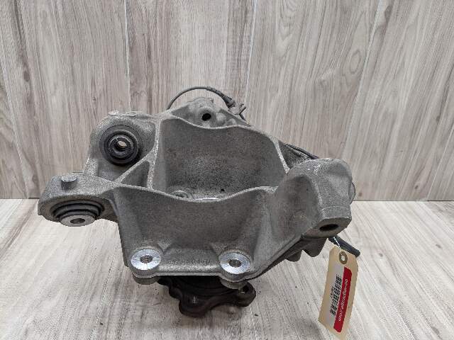 OEM BMW G05 G06 G07 X5 X6 X7 Rear Left Driver Side Hub Spindle Knuckle Bearing