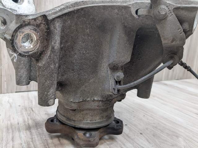 OEM BMW G05 G06 G07 X5 X6 X7 Rear Left Driver Side Hub Spindle Knuckle Bearing