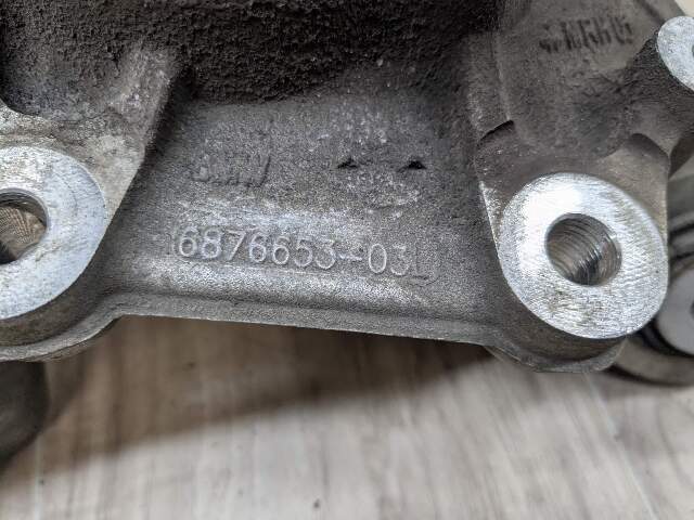 OEM BMW G05 G06 G07 X5 X6 X7 Rear Left Driver Side Hub Spindle Knuckle Bearing