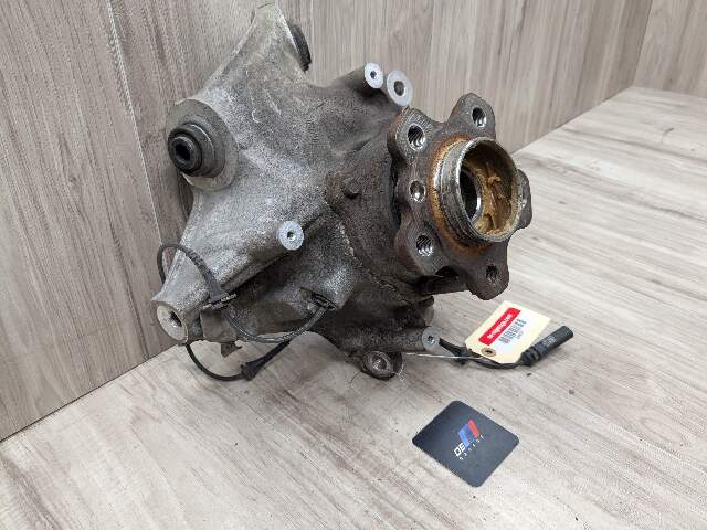 OEM BMW G05 G06 G07 X5 X6 X7 Rear Left Driver Side Hub Spindle Knuckle Bearing