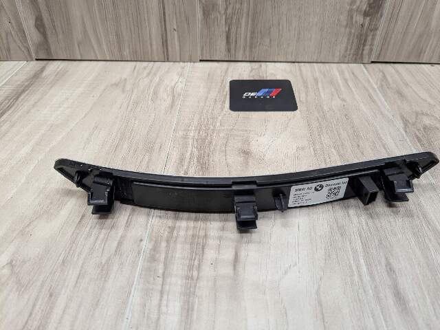 *19-25 OEM BMW G05 X5 Rear Left Driver Side Door Sill Cover Trim Sill Kick Plate