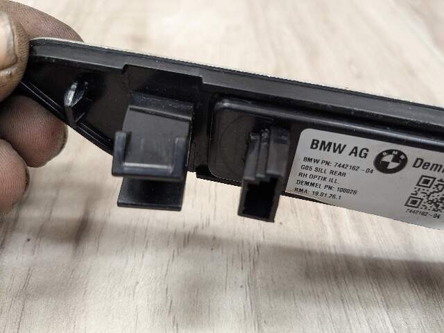 *19-25 OEM BMW G05 X5 Rear Left Driver Side Door Sill Cover Trim Sill Kick Plate