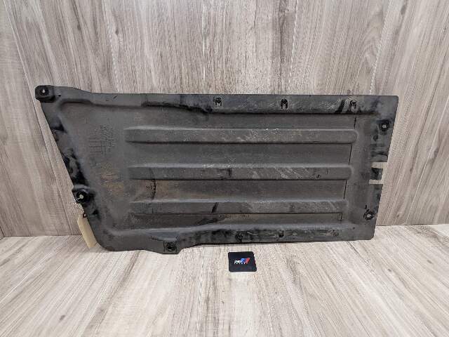 19-25 OEM BMW G05 G06 G07 X5 X6 Center Underbody Floor Cover Splash Guard AWD