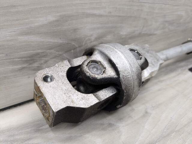 OEM BMW F22 F23 F30 F32 F33 F36 Steering Column Spindle Bottom w/ Double Joint