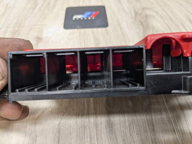 OEM BMW G20 G26 G80 330 M340 Positive Battery Junction Terminal Control Fuse Box