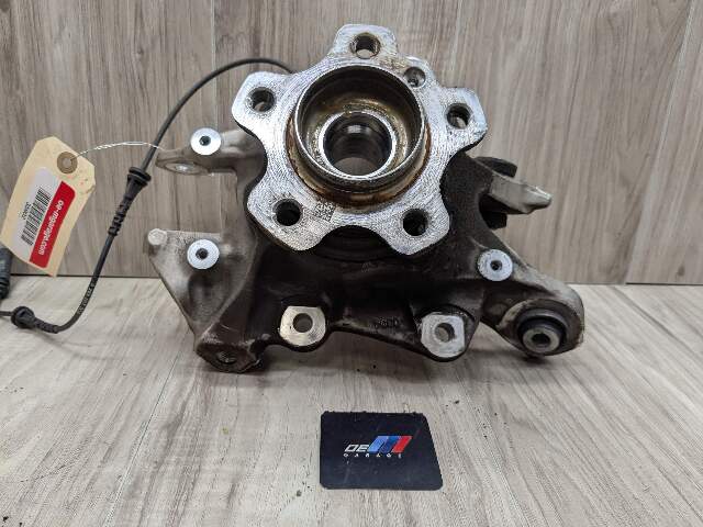 19-24 OEM BMW G20 330 M340 REAR Left Driver Side Knuckle Hub Spindle Bearing