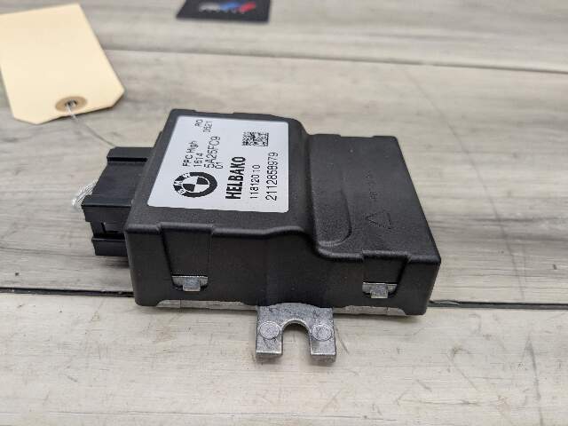 OEM BMW F90 G12 G20 G42 G80 G82 G83 M3 M5 Fuel Pump Control Module Unit