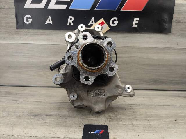 19-25 OEM BMW G20 G22 G23 FRONT Right Passenger Hub Spindle Knuckle Bearing RWD