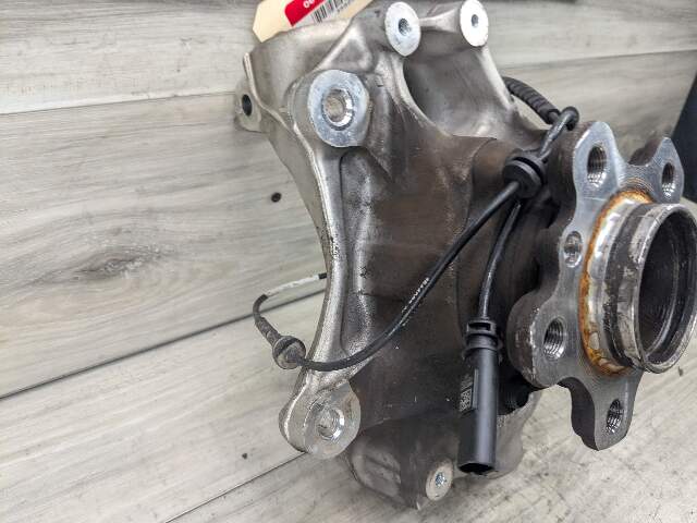 19-25 OEM BMW G20 G22 G23 FRONT Right Passenger Hub Spindle Knuckle Bearing RWD