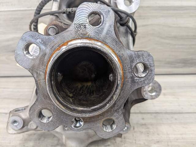 19-25 OEM BMW G20 G22 G23 FRONT Left Driver Hub Spindle Knuckle Bearing RWD
