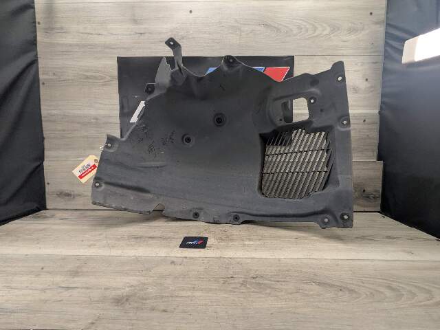 OEM BMW G20 G22 G42 M340 M240 Front Left Driver Fender Liner Wheel Splash Shield