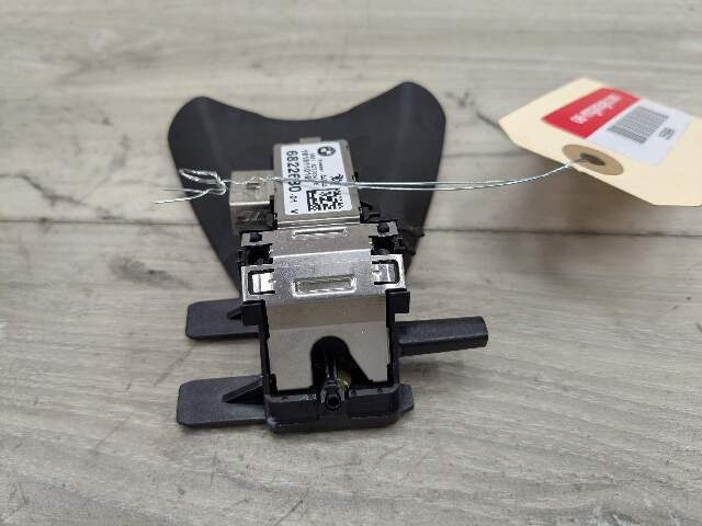 14-21 OEM BMW F22 F23 F87 Front Lane Departure Warning Kafas Camera