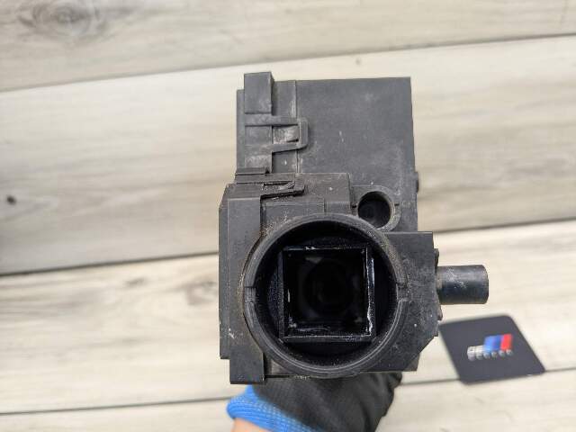 14-19 OEM BMW F15 F16 F85 F86 X5 X6 Emergency Parking Brake Actuator Unit Motor