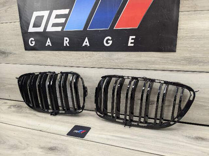 15-20 AFT* BMW F87 M2 Front Left Right Upper Bumper Kidney Grilles PAIR Gloss