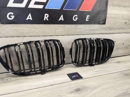 15-20 AFT* BMW F87 M2 Front Left Right Upper Bumper Kidney Grilles PAIR Gloss