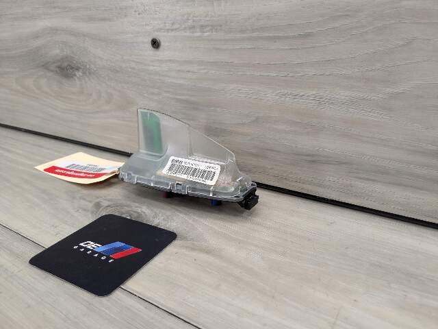 *OEM BMW E70 E71 F15 F16 F25 F26 X5 X6 Roof Shark Fin Radio Antenna Module Cover