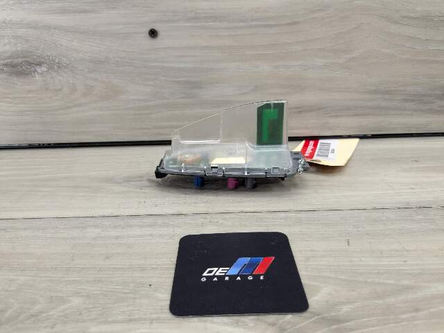 *OEM BMW E70 E71 F15 F16 F25 F26 X5 X6 Roof Shark Fin Radio Antenna Module Cover