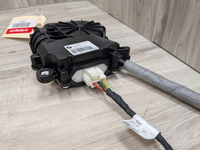 OEM BMW F02 F30 F32 F80 F13 F06 F10 Rear Trunk Lid Latch Lock Opener Actuator