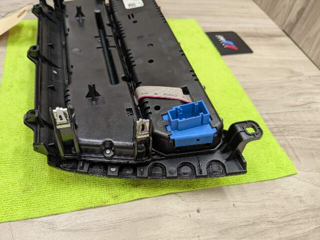 *OEM BMW F15 F16 F85 X5 X6 AC Climate Heater Control Panel Radio Media Switch