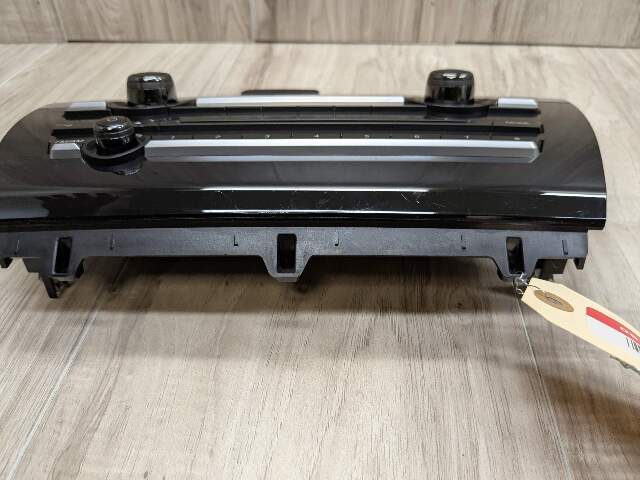 *OEM BMW F15 F16 F85 X5 X6 AC Climate Heater Control Panel Radio Media Switch