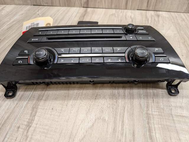 *OEM BMW F15 F16 F85 X5 X6 AC Climate Heater Control Panel Radio Media Switch