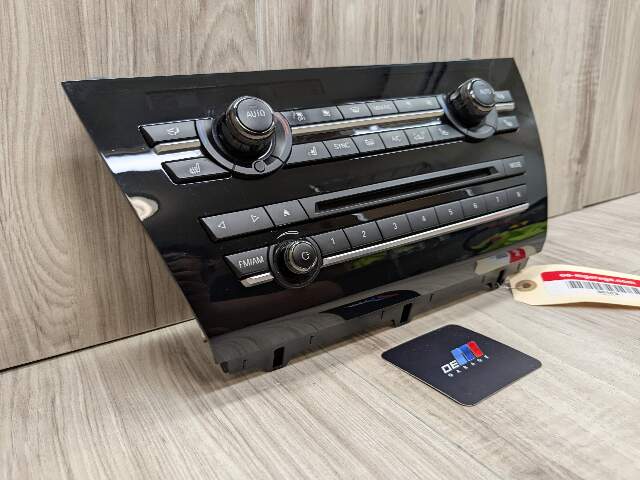 *OEM BMW F15 F16 F85 X5 X6 AC Climate Heater Control Panel Radio Media Switch