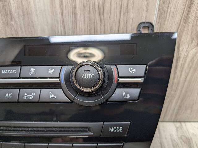 *OEM BMW F15 F16 F85 X5 X6 AC Climate Heater Control Panel Radio Media Switch