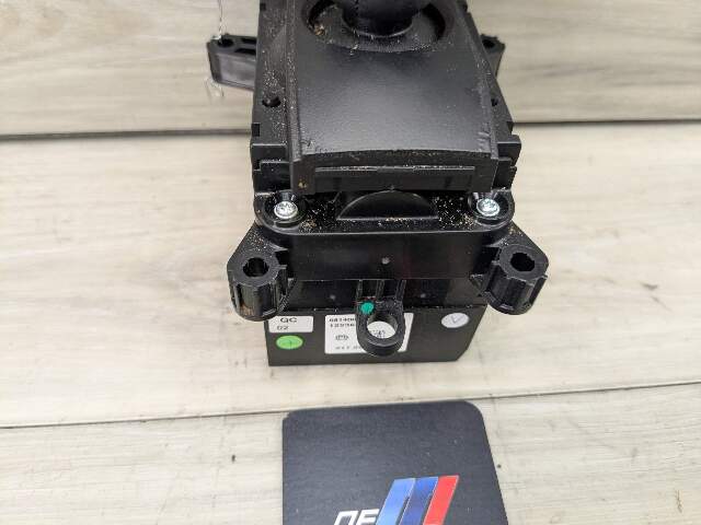 14-19 OEM BMW F15 F16 X5 X6 Automatic Transmission Shifter Gear Selector Switch