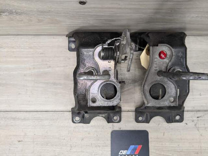 14-19 OEM BMW F15 F85 X5 F16 F86 X6 Hood Hardware Safety Latch Hook SET