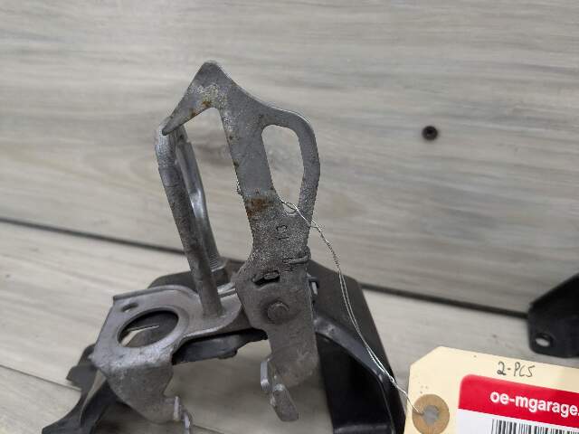 14-19 OEM BMW F15 F85 X5 F16 F86 X6 Hood Hardware Safety Latch Hook SET