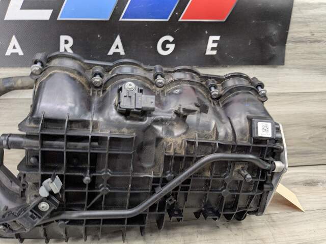 OEM BMW F22 F30 F32 F33 F36 G20 G30 Engine B46 Intake Manifold w/o Throttle