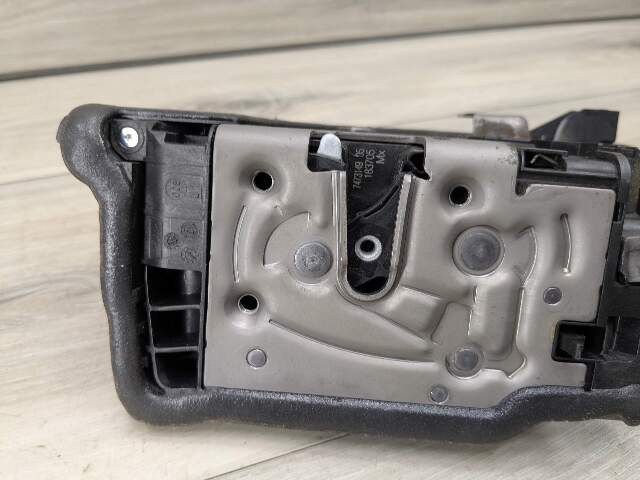 OEM BMW F97 F98 G01 G02 X3 X4 Front Rear Left Driver Door Lock Latch Actuator