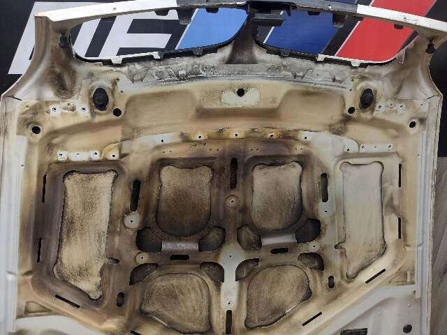 07-14 OEM BMW E70 E71 X5 X6 Hood Bonnet Panel White 300