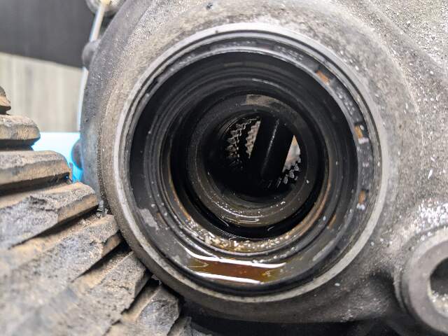 10-13 OEM BMW E70 E71 X5M X6M S63 Front Differential Axle Carrier Ratio 3.91