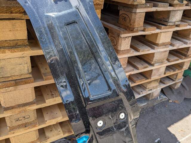 22-24 OEM BMW G26 430 M440 Left Driver Side B Pillar Door Body Cut Structure