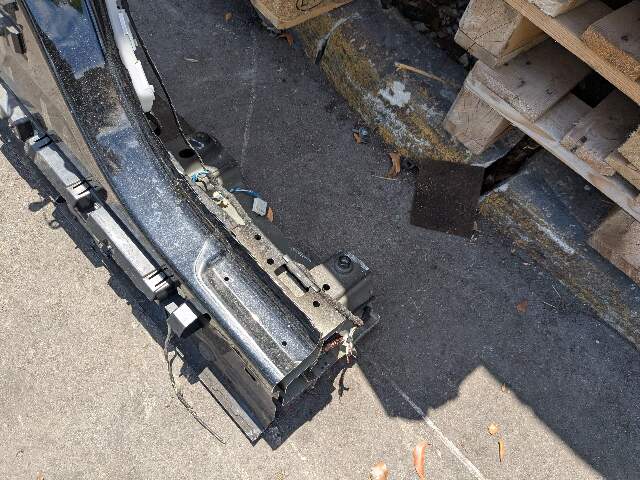 22-24 OEM BMW G26 430 M440 Left Driver Side B Pillar Door Body Cut Structure