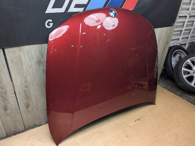 08-13 OEM BMW E88 E82 135 Front Hood Bonnet Panel Shell Red A82