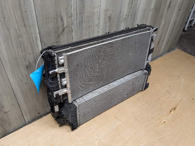 20-24 OEM BMW F39 F44 F48 228 M235 Radiator Condenser Fan Shroud Assembly 850W