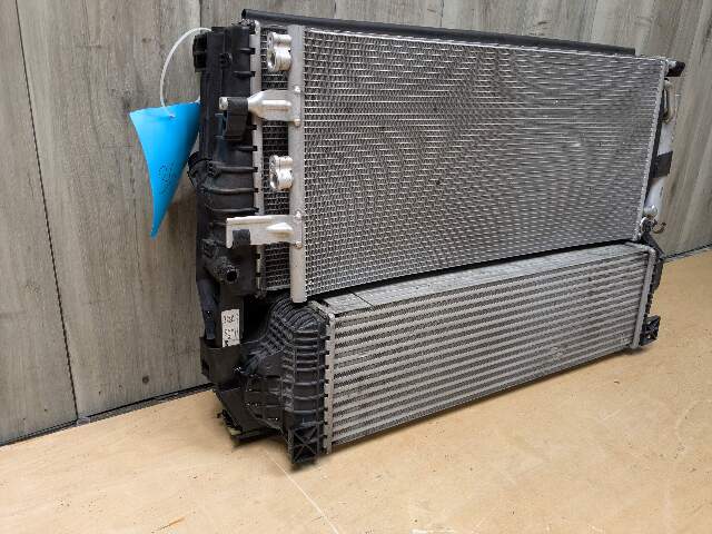 20-24 OEM BMW F39 F44 F48 228 M235 Radiator Condenser Fan Shroud Assembly 850W