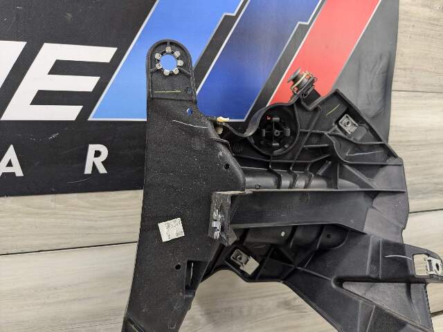 14-19 OEM BMW F15 F85 X5 F16 X6 Front Left Driver Fender Mount Support Bracket