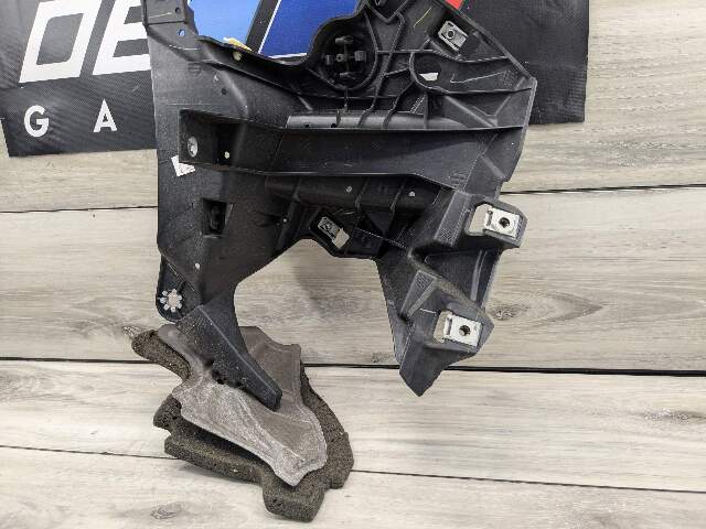 14-19 OEM BMW F15 F85 X5 F16 X6 Front Left Driver Fender Mount Support Bracket